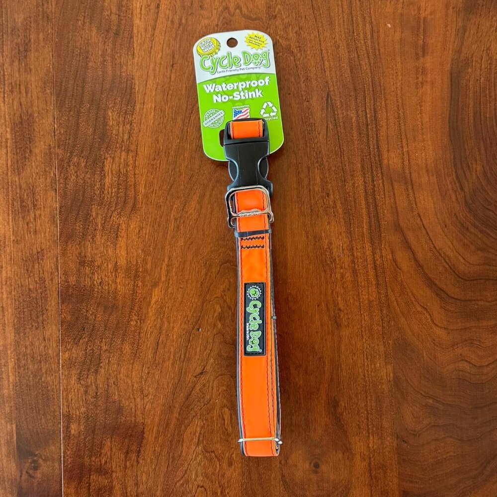 NWT Cycle Dog Orange MAX Reflective Dog Collar
